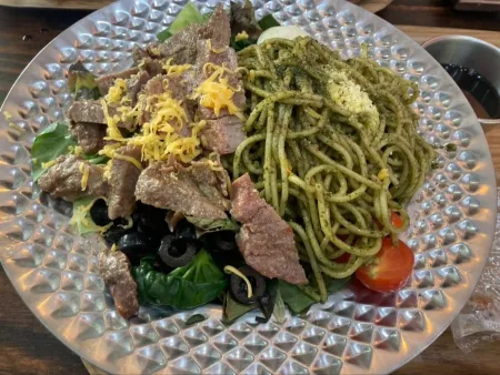 Tugo Salad Dongyeouido Branch
