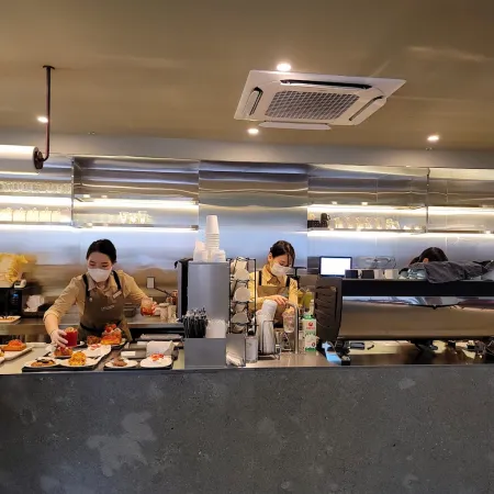 OFF COURSE Bakery Cafe