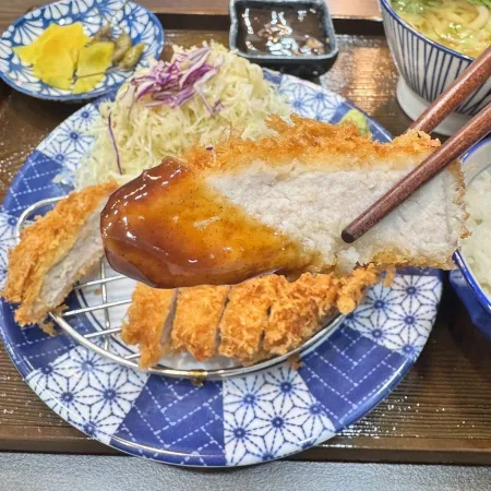 Katsu Shokudo Suyu Branch
