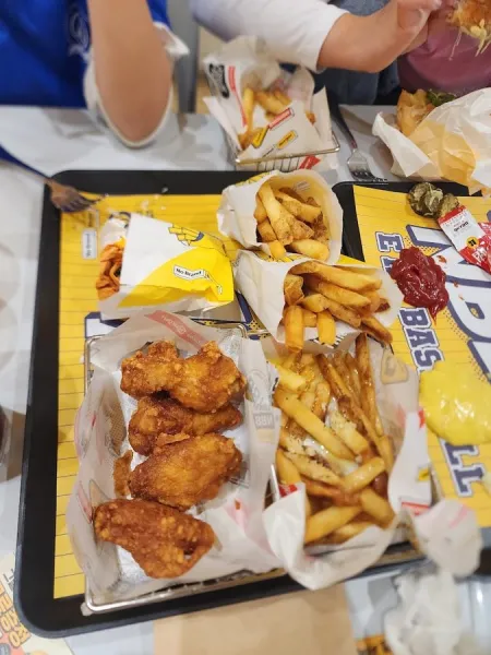 No Brand Burger