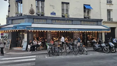 Le Robinet d'Or Restaurant & Bar Canal Saint Martin