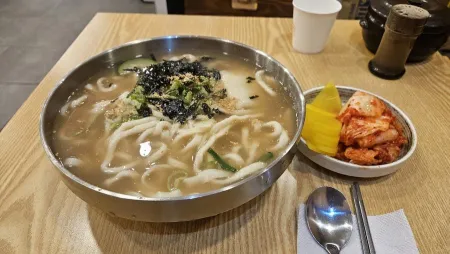 Dokkaebi Kalguksu Daejo Market Direct Branch