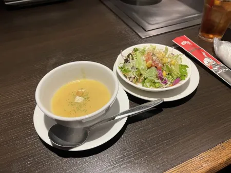스테이크하우스 시키 차탄초 미하마점