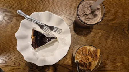 Coffee Namu Konkuk University Station Branch