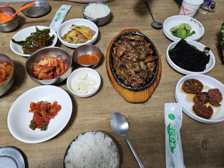 윤정식당