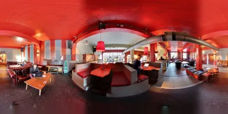 Cafe 1001