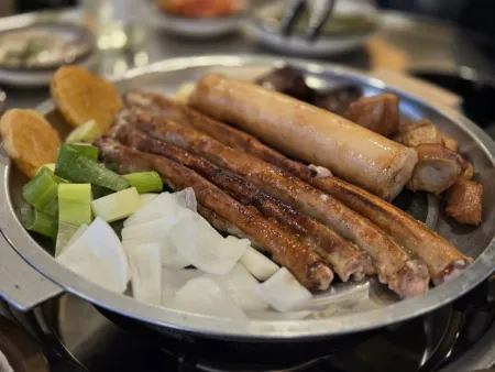 Baekdu Hanwoo Gopchang Hapjeong Branch