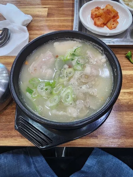 하단돼지국밥