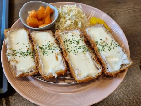 에바돈가츠 문현점