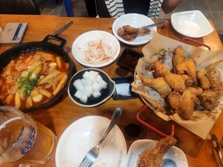 Bodram Chicken Dongyeouido Branch