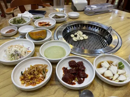 석쇠마당