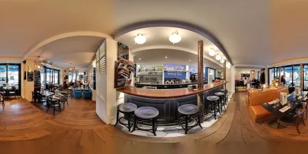 La Maison Bleue