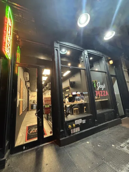 Jay's Pizza