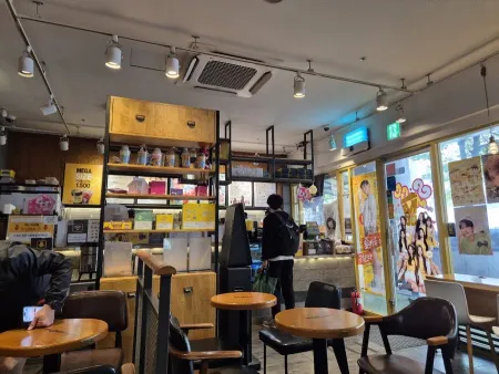 Mega Coffee Mokdong Paragon Branch