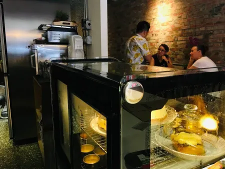 月霞 Waha Cafe