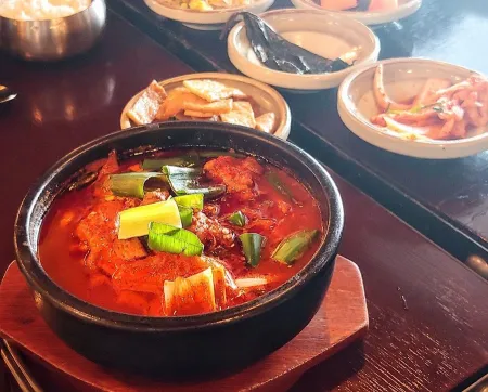 Kanbu Chicken Seoyeoido
