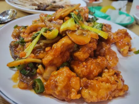 Janggang Gisanim Restaurant Chinese Cuisine