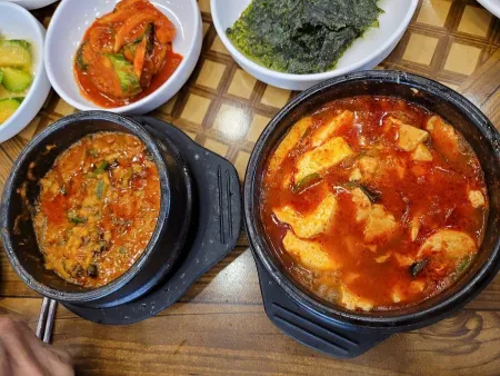 고바우순두부쌈장 천안본점