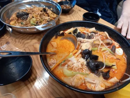 Lacheon Buma Latang