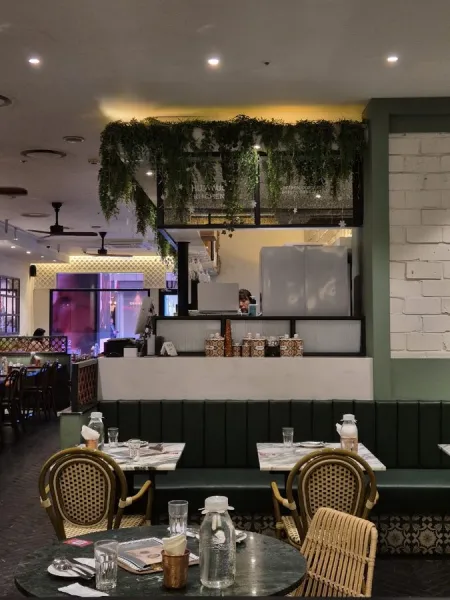 Hummus Kitchen