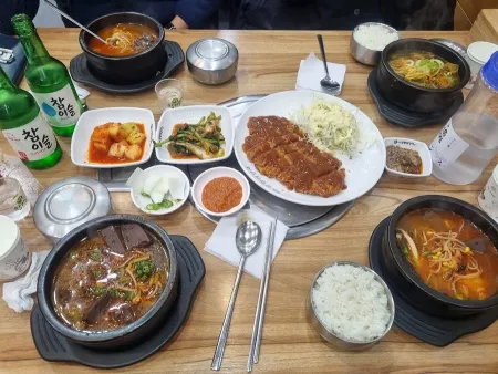 Ilpum Yangpyeong Haejangguk Dapsimni Branch