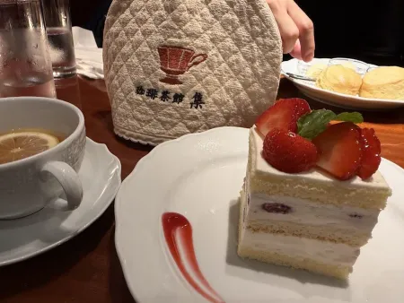 Coffee & Cake SHU Shinjyuku