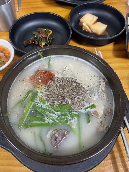Hyangchon Tojong Sundaeguk