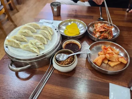 길손칼국수