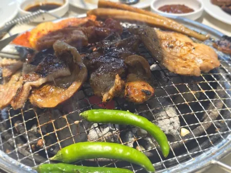 Myeongnyun Jinsa Galbi Seoul Yangpyeong Station Branch