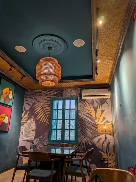 Hummingbird Craft Beer Restaurant & Brunch