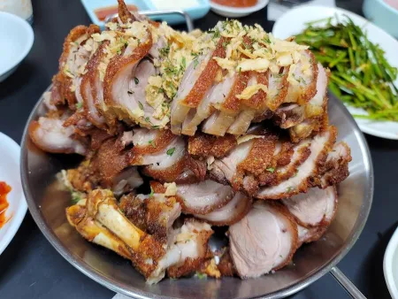 Hongneung Jokbal