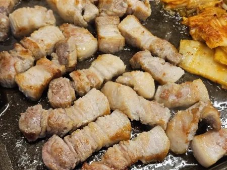 Bukchon Mukeunji Samgyeopsal