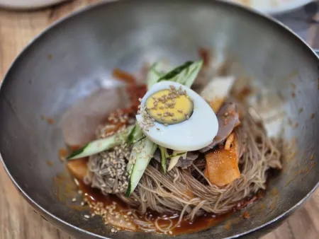 Naeho Naengmyeon