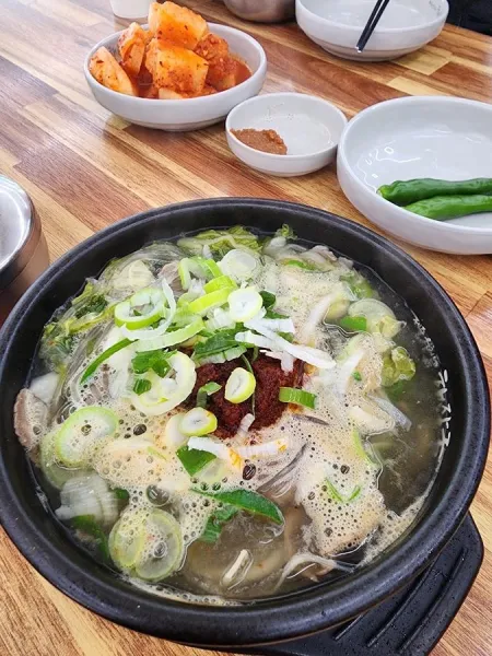 Jeju Eunhuine Haejangguk Jeonju Ajeong Branch