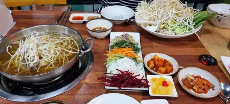 MiRak Kalguksu & Shabu Shabu