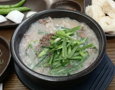 Byeongcheon Hwangto Sundae