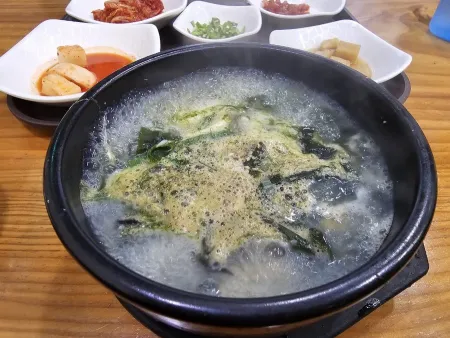 Kongmaeul Jeonju Style Bean Sprout and Rice Soup