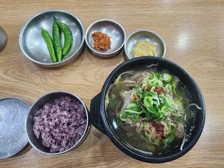 제주은희네해장국 천안쌍용점