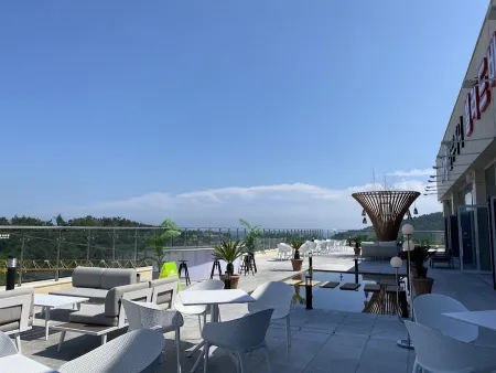 1987 Rooftop Lounge Osiria Branch