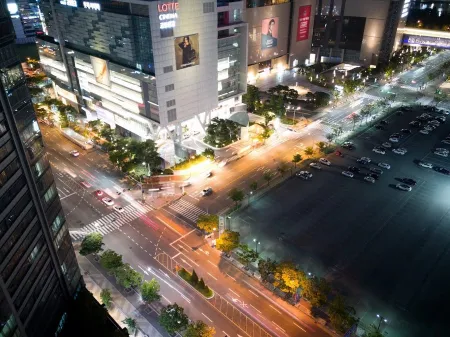 Daewoo World Mark Centum Apt.