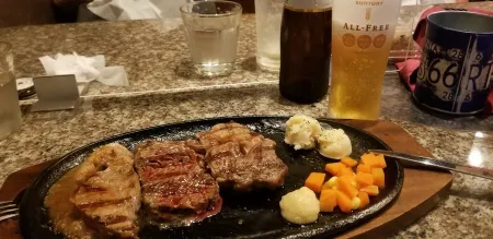 ステーキハウス TKG