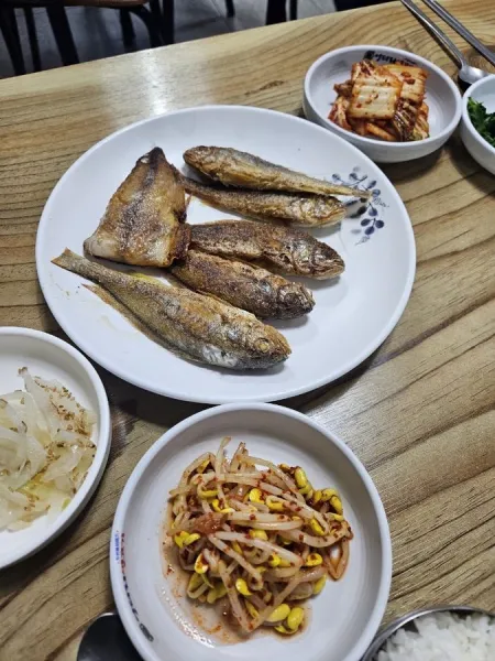 진주식당