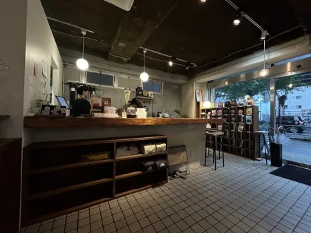 SHELVES COFFEE