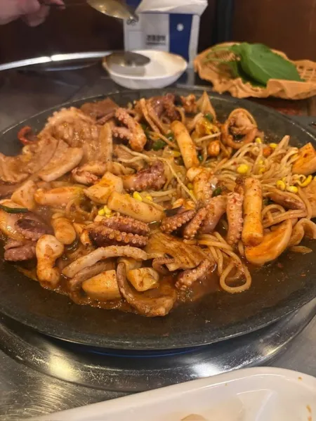 Hongdae Kkotsaseum