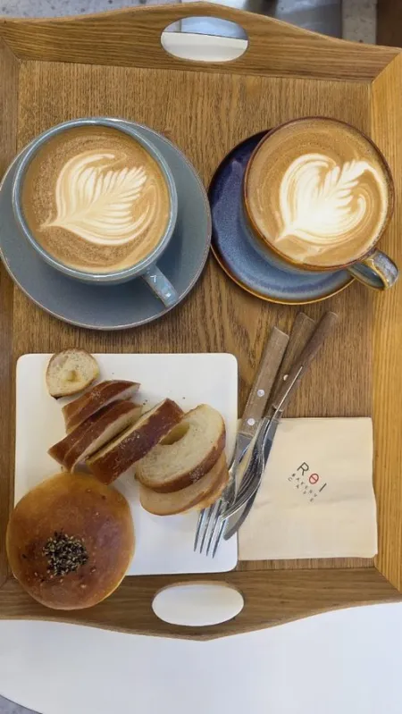 Roy Bakery Cafe