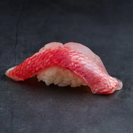 sushi tsukinone shinsaibashi honten