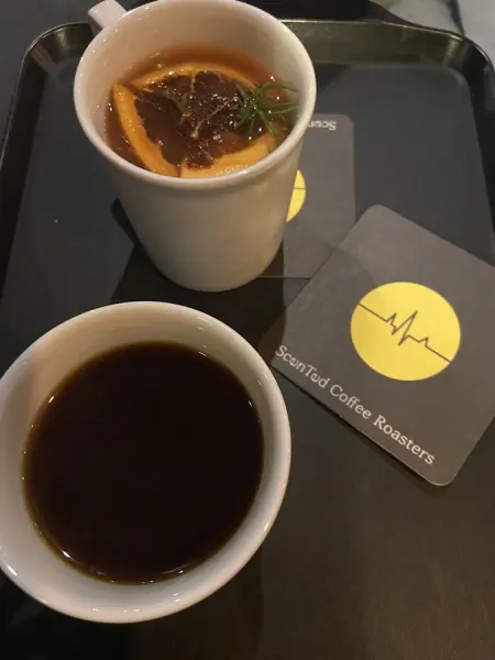 센티드커피로스터스