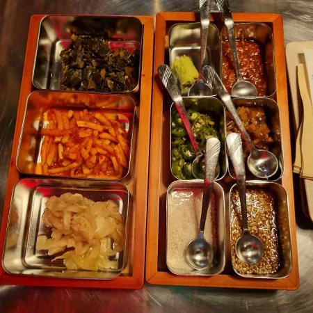 Ttukbang Dak Gui