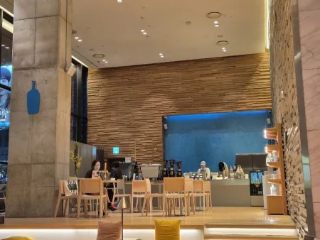 Blue Bottle Hongdae Cafe