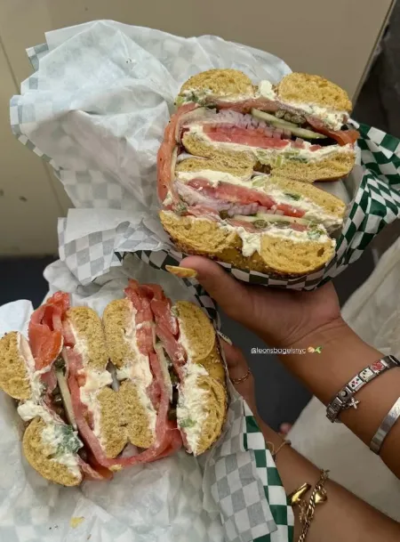 Leon's Bagels